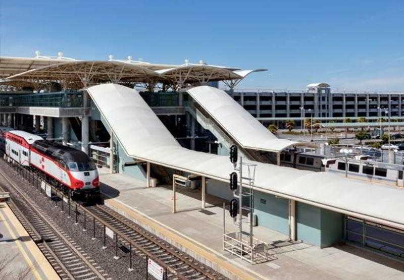 Fairfield Inn & Suites By Marriott San Francisco Airport Millbrae Luaran gambar